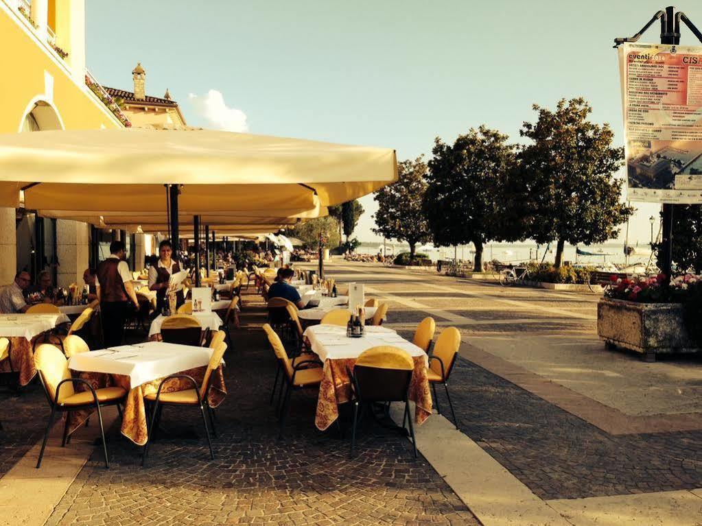 Hotel Vela D'Oro Dependence บาร์โดลิโน ภายนอก รูปภาพ